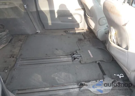 2015 Toyota Sienna Xle 8 Passenger из США, поврежденный, VIN 5TDYK3DC1FS672089